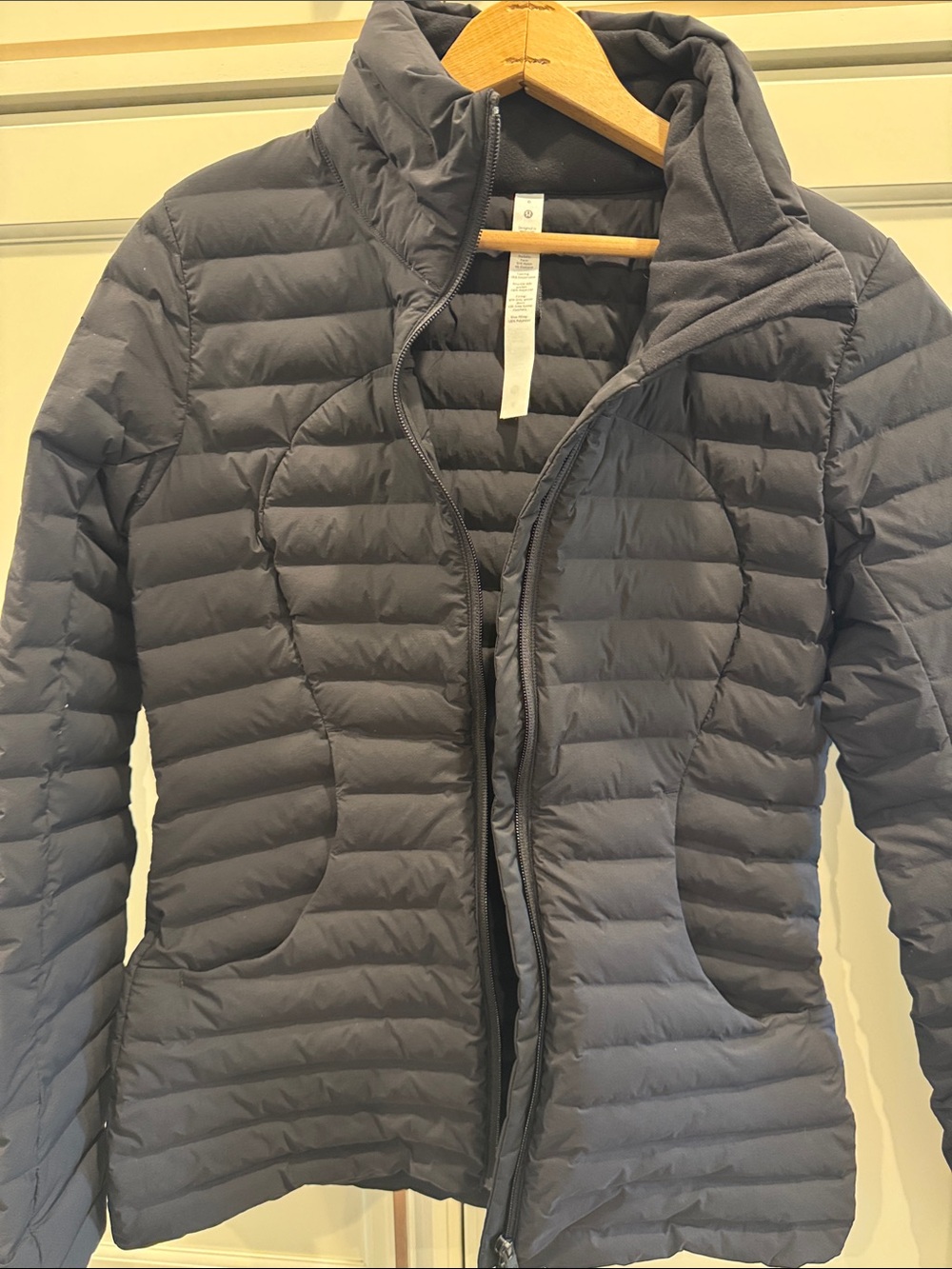 Lululemon Lightweight Quilted Women's Jacket - Black